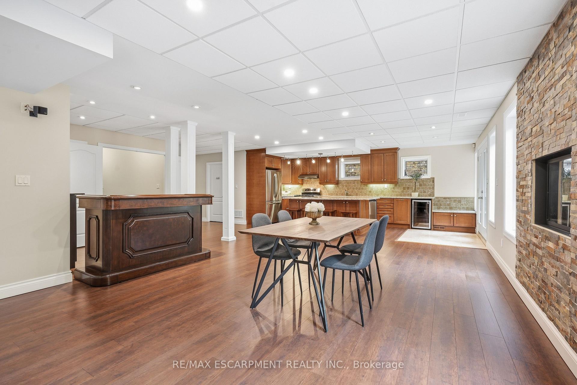 Photo 36 of 3248 Ribble Crescent, Oakville, Bronte Creek — HOMEH
