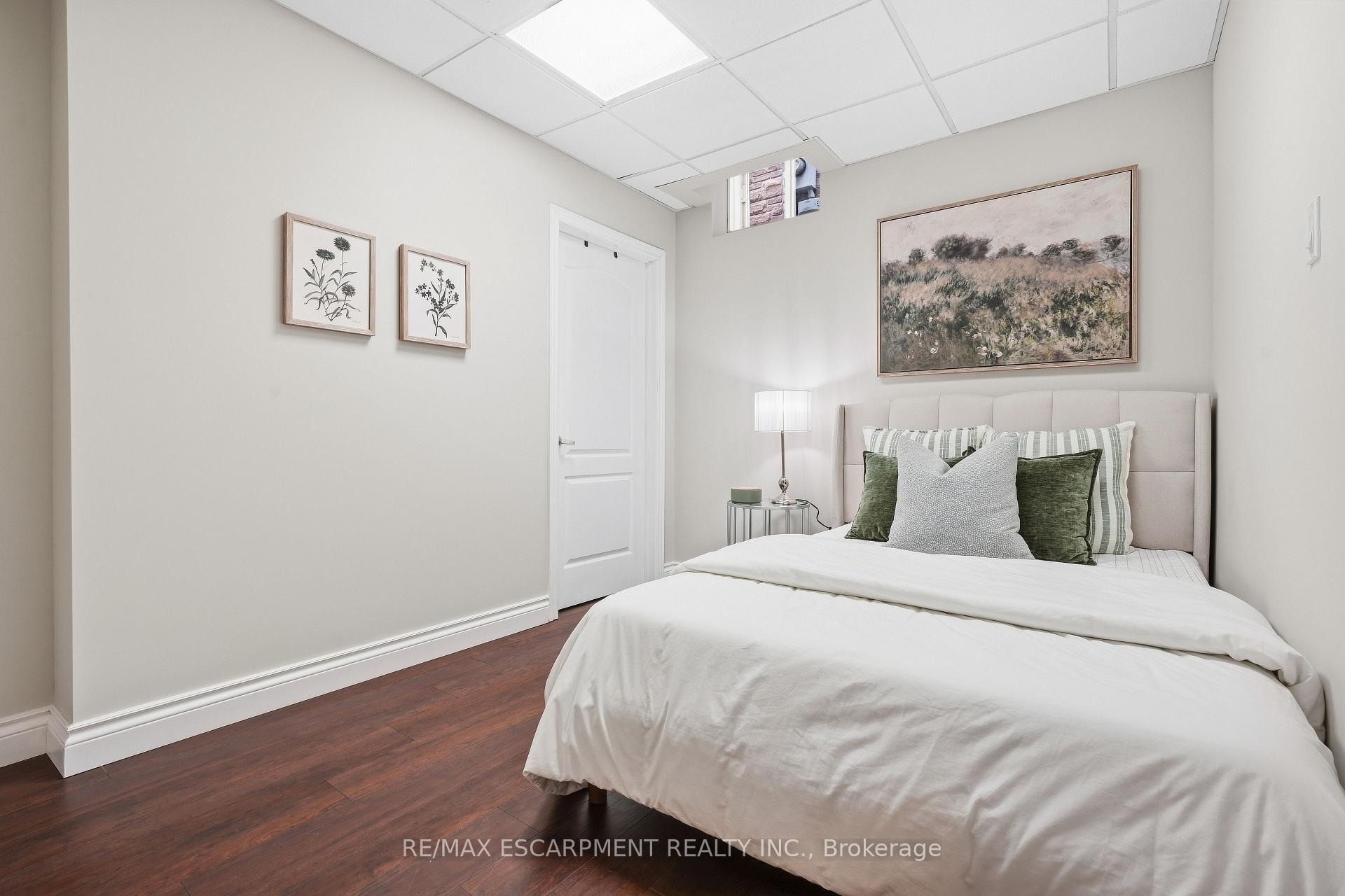 Photo 40 of 3248 Ribble Crescent, Oakville, Bronte Creek — HOMEH
