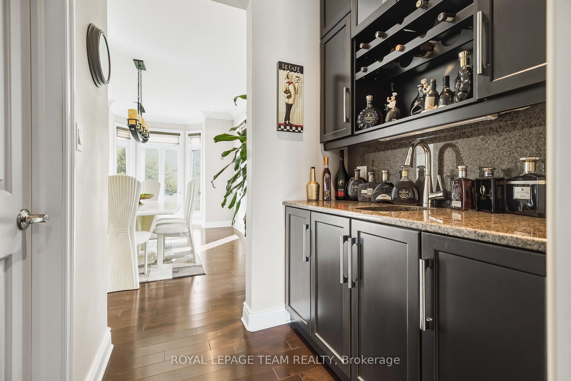 Photo 12 of 1419 Balmoral Drive, Ottawa, Cedardale — HOMEH