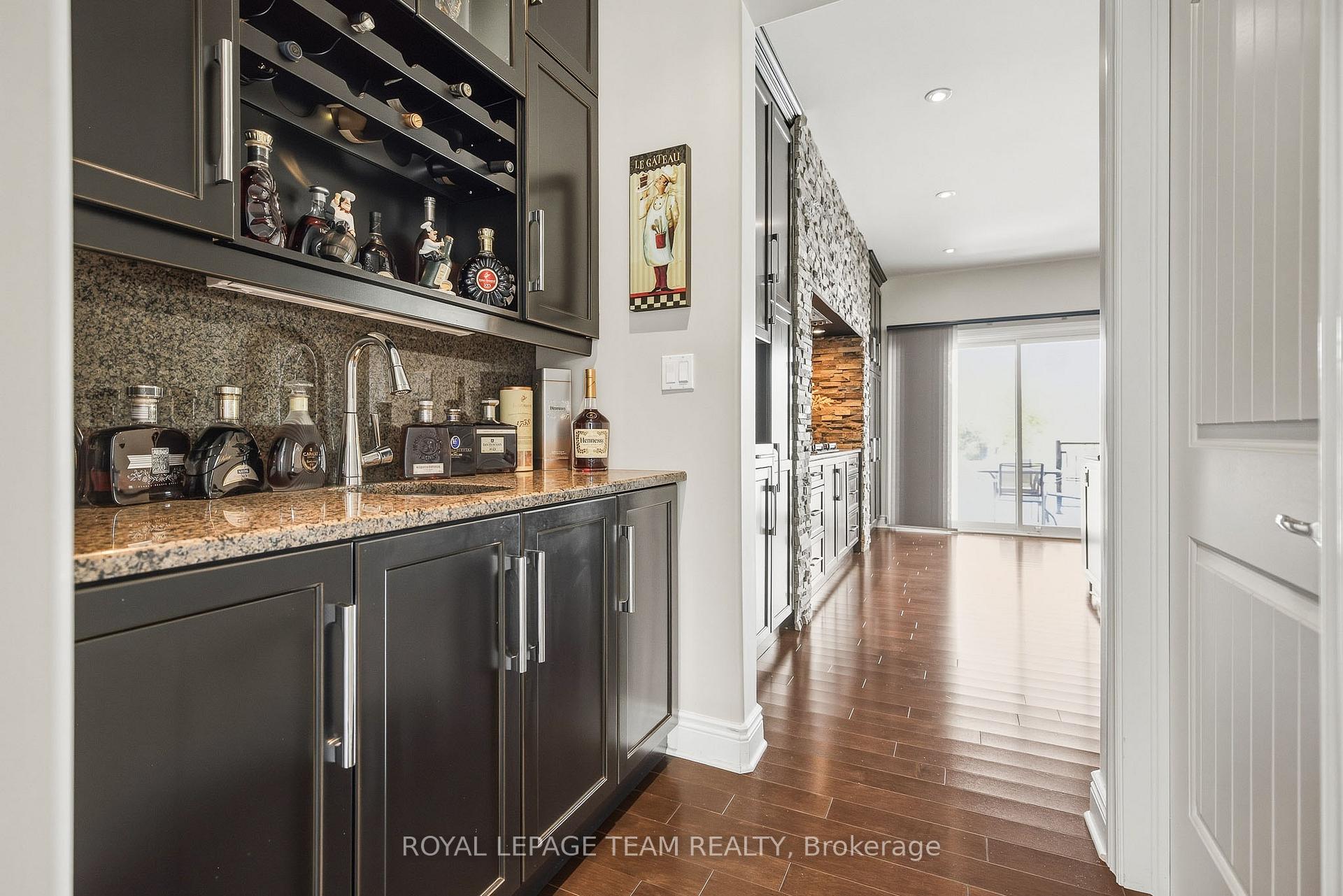 Photo 13 of 1419 Balmoral Drive, Ottawa, Cedardale — HOMEH