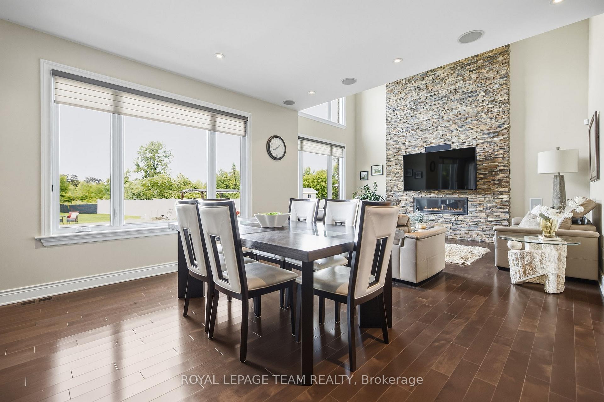 Photo 15 of 1419 Balmoral Drive, Ottawa, Cedardale — HOMEH