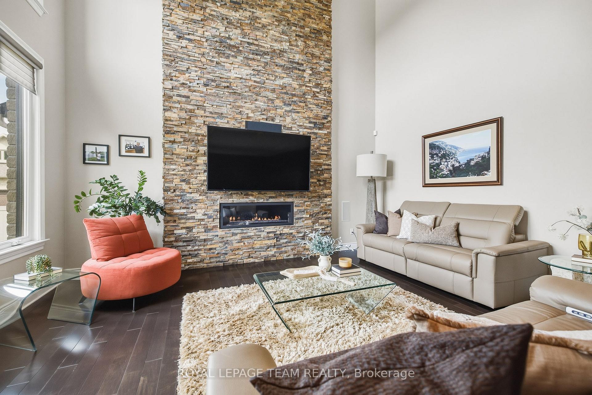 Photo 17 of 1419 Balmoral Drive, Ottawa, Cedardale — HOMEH