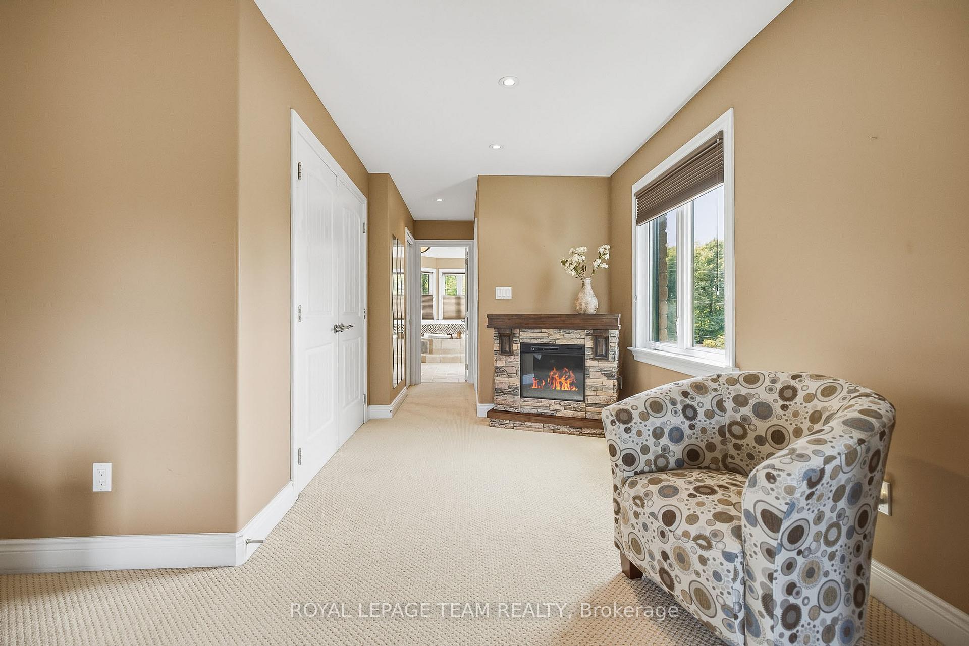Photo 28 of 1419 Balmoral Drive, Ottawa, Cedardale — HOMEH