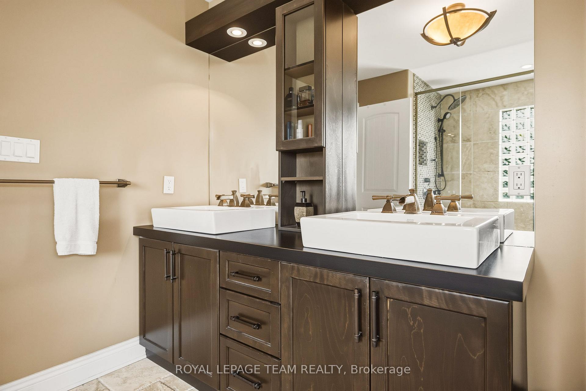 Photo 30 of 1419 Balmoral Drive, Ottawa, Cedardale — HOMEH