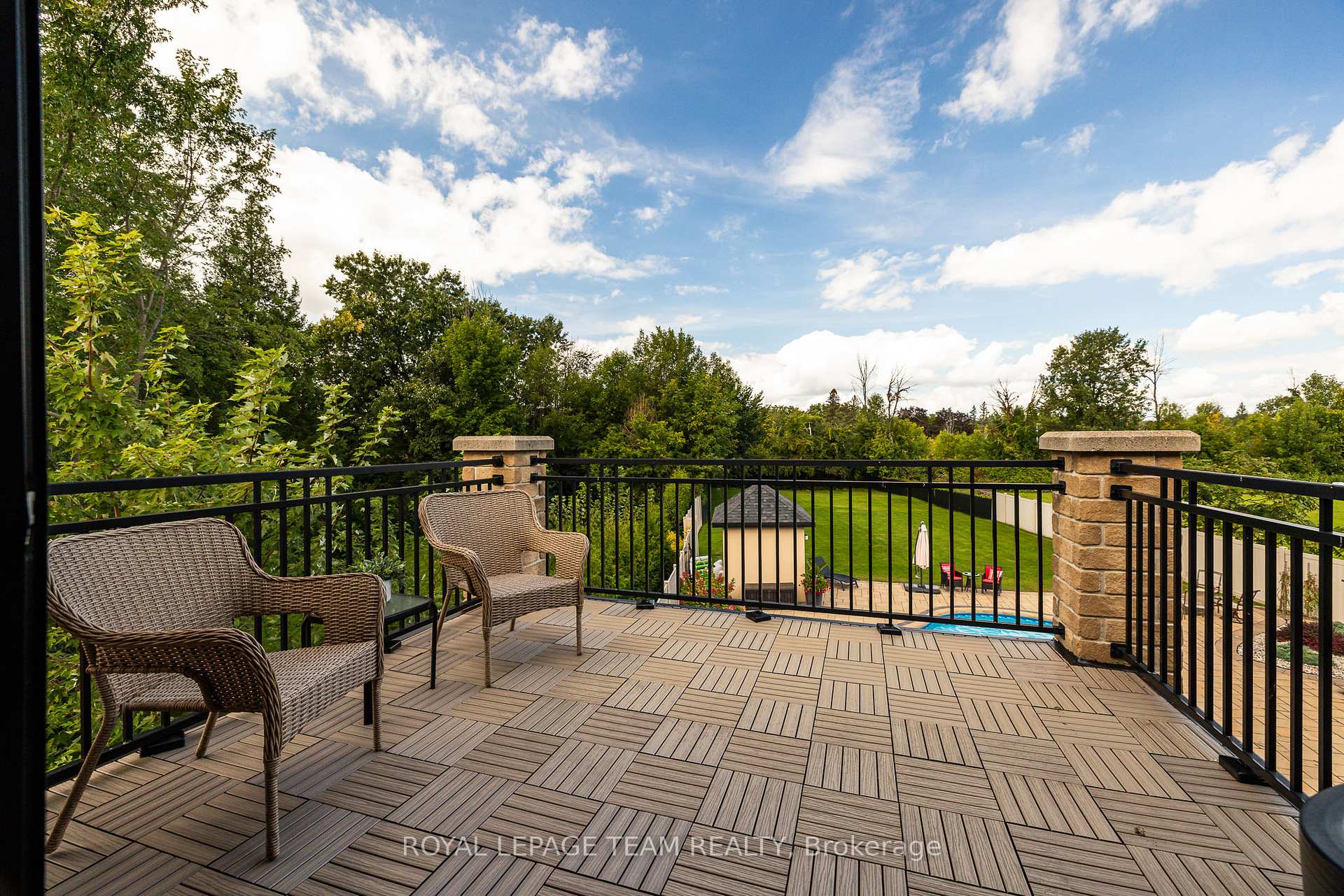 Photo 33 of 1419 Balmoral Drive, Ottawa, Cedardale — HOMEH