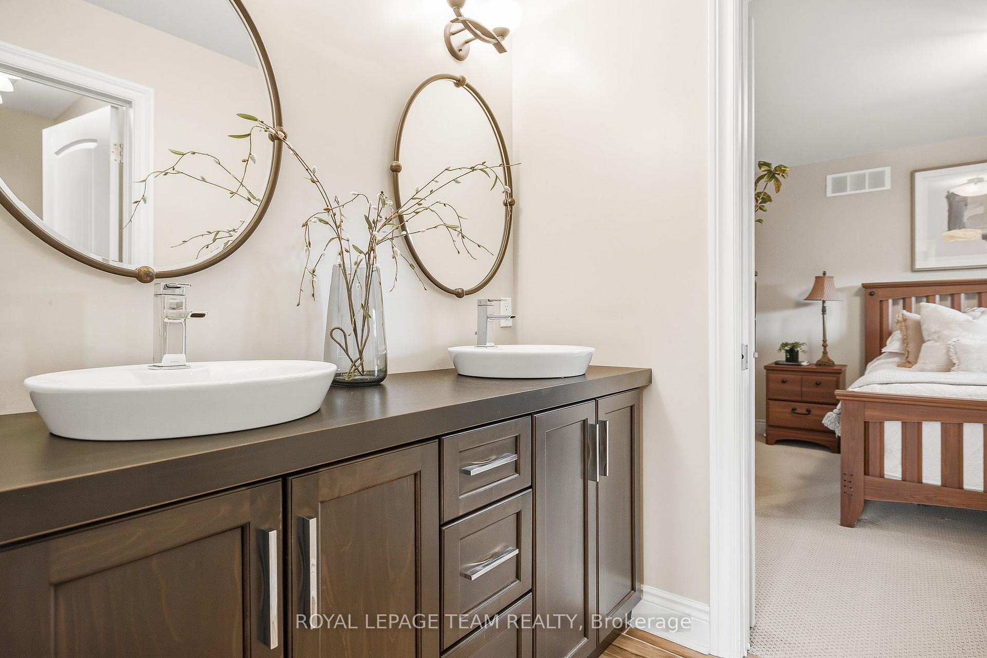 Photo 36 of 1419 Balmoral Drive, Ottawa, Cedardale — HOMEH
