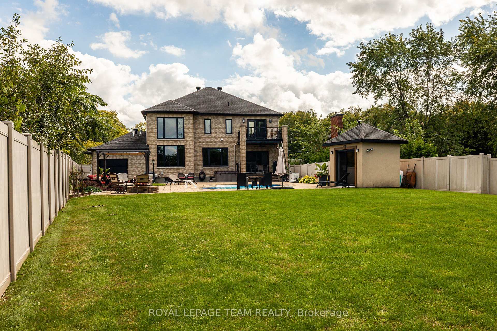 Photo 43 of 1419 Balmoral Drive, Ottawa, Cedardale — HOMEH