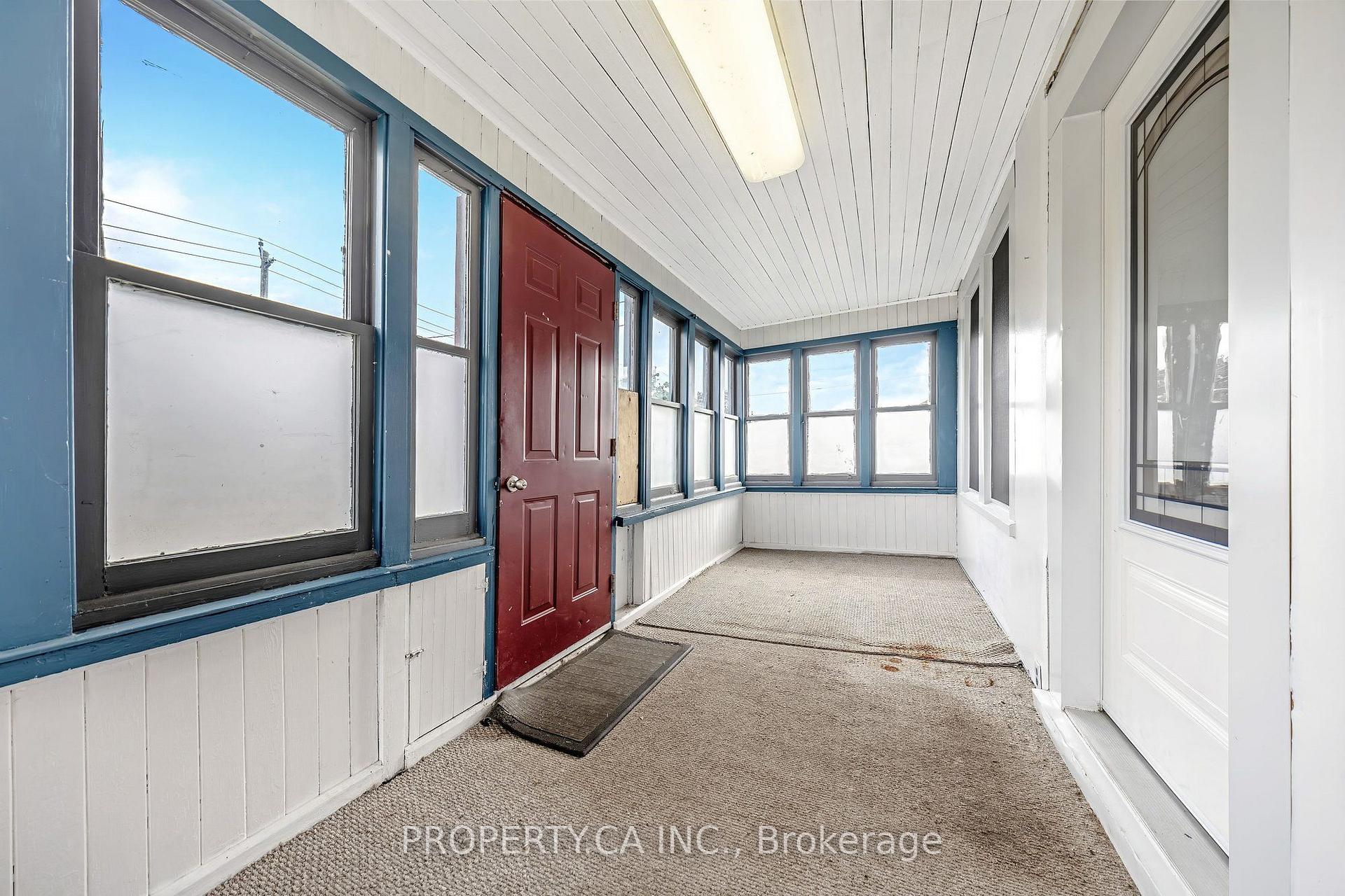 Photo 6 of 5754 Spring Street, Niagara Falls, Hospital — HOMEH