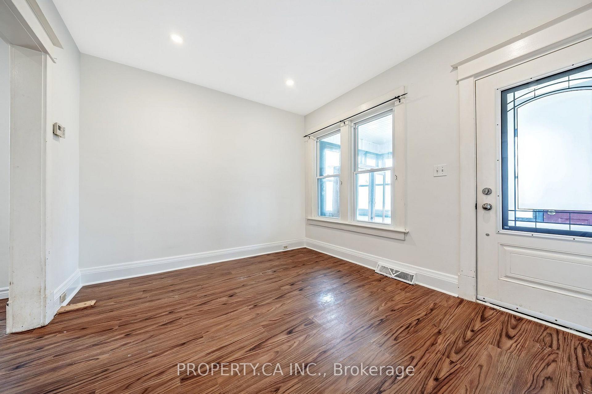 Photo 10 of 5754 Spring Street, Niagara Falls, Hospital — HOMEH