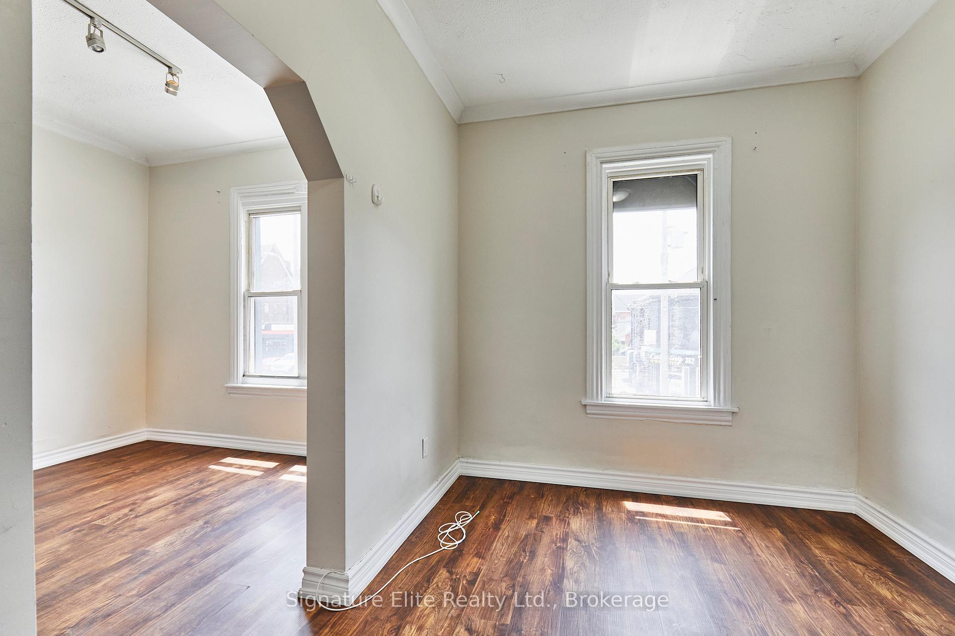 Photo 9 of Unit 1, 363 Barton Street E, Hamilton, Landsdale — HOMEH