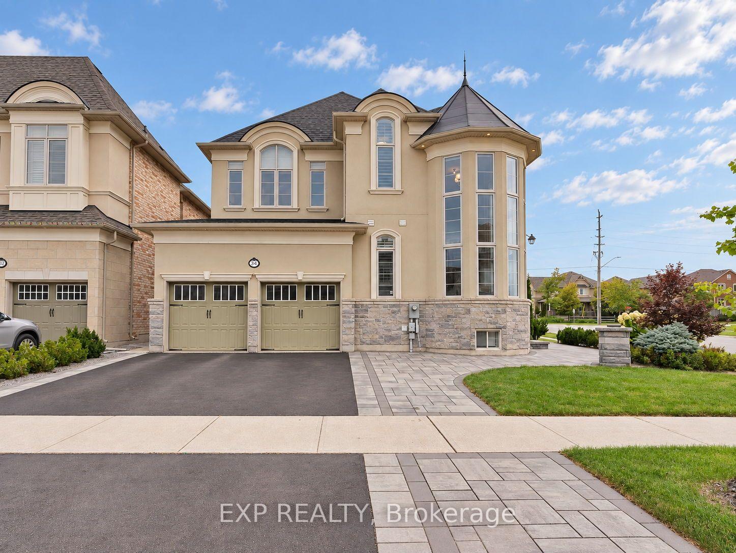 Photo 3 of 34 Settlement Crescent, Richmond Hill, Jefferson — HOMEH