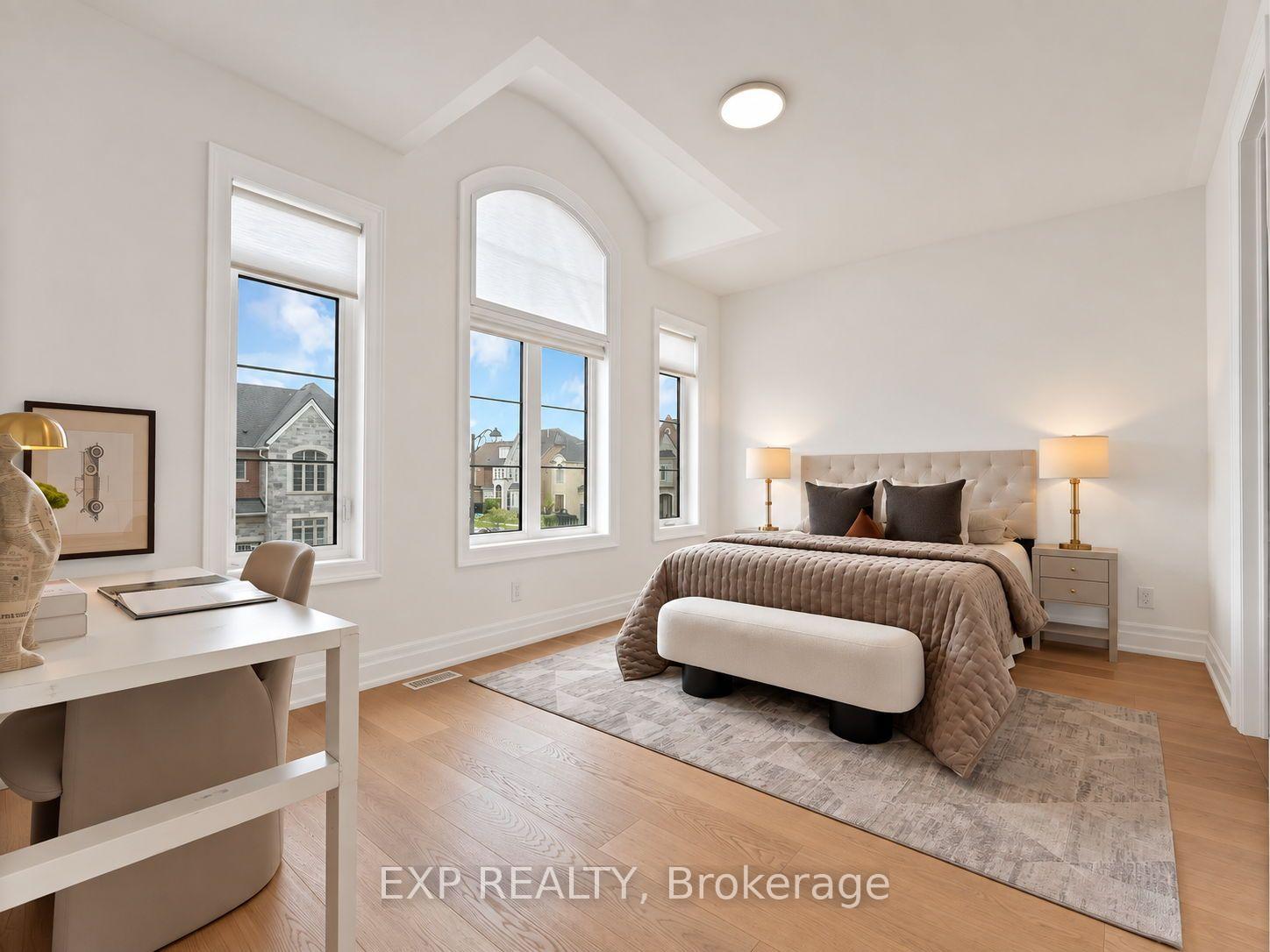 Photo 31 of 34 Settlement Crescent, Richmond Hill, Jefferson — HOMEH