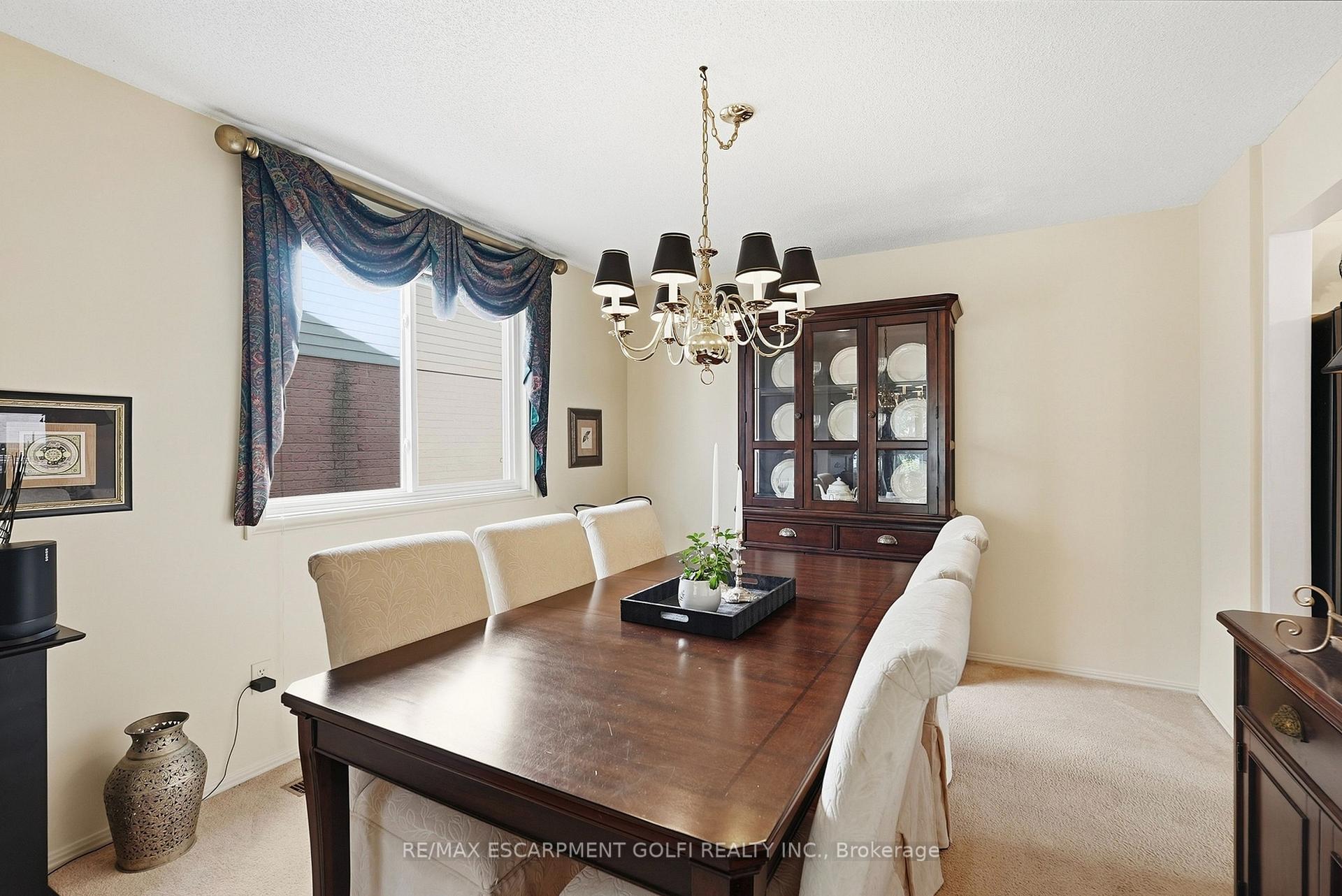 Photo 8 of 89 Brigade Drive, Hamilton, Crerar — HOMEH