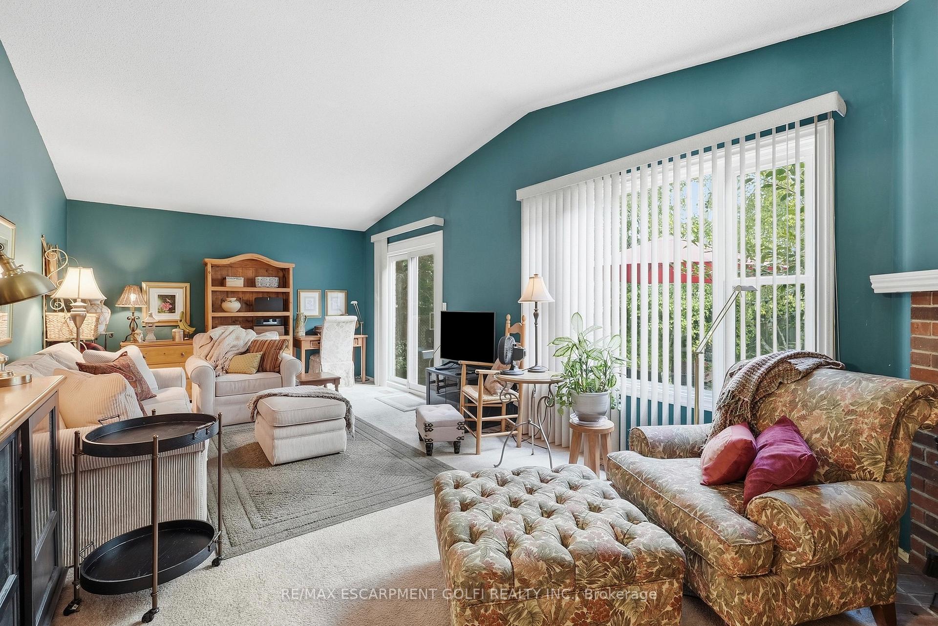Photo 15 of 89 Brigade Drive, Hamilton, Crerar — HOMEH