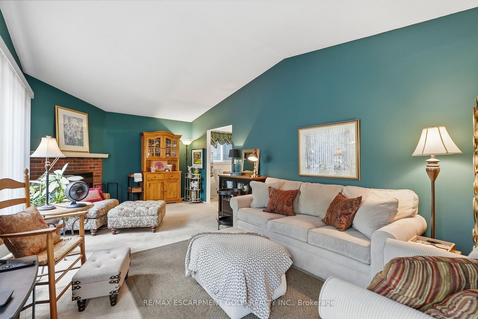 Photo 17 of 89 Brigade Drive, Hamilton, Crerar — HOMEH