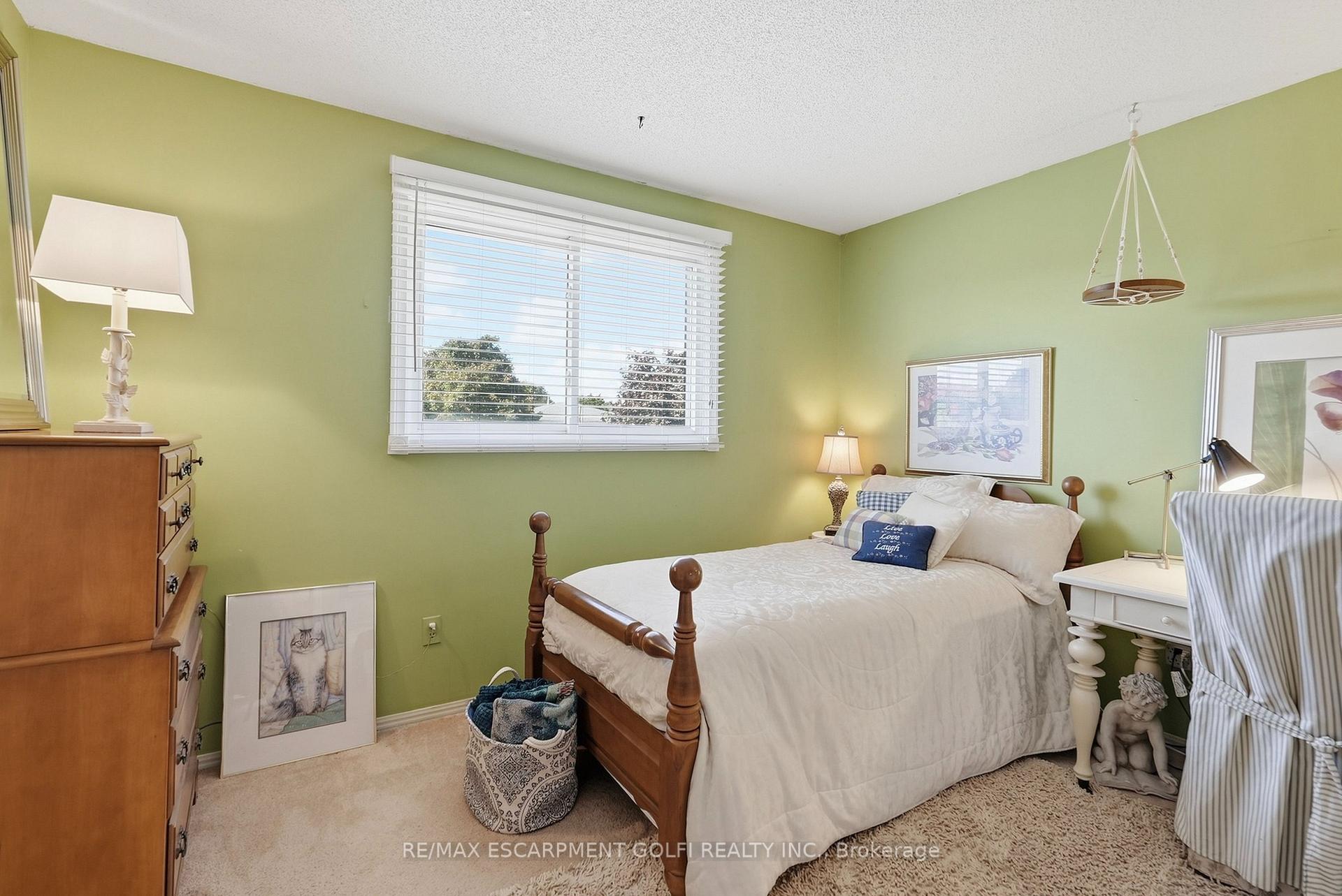 Photo 26 of 89 Brigade Drive, Hamilton, Crerar — HOMEH
