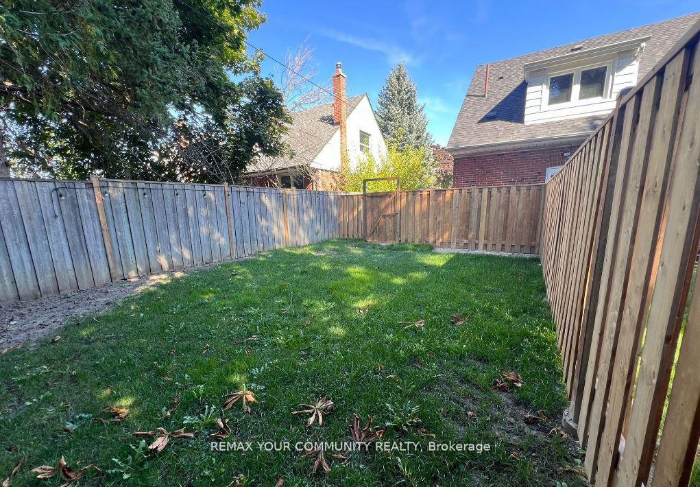 Photo 4 of 16 Robertsfield Crescent, Scarborough, Wexford-Maryvale — HOMEH