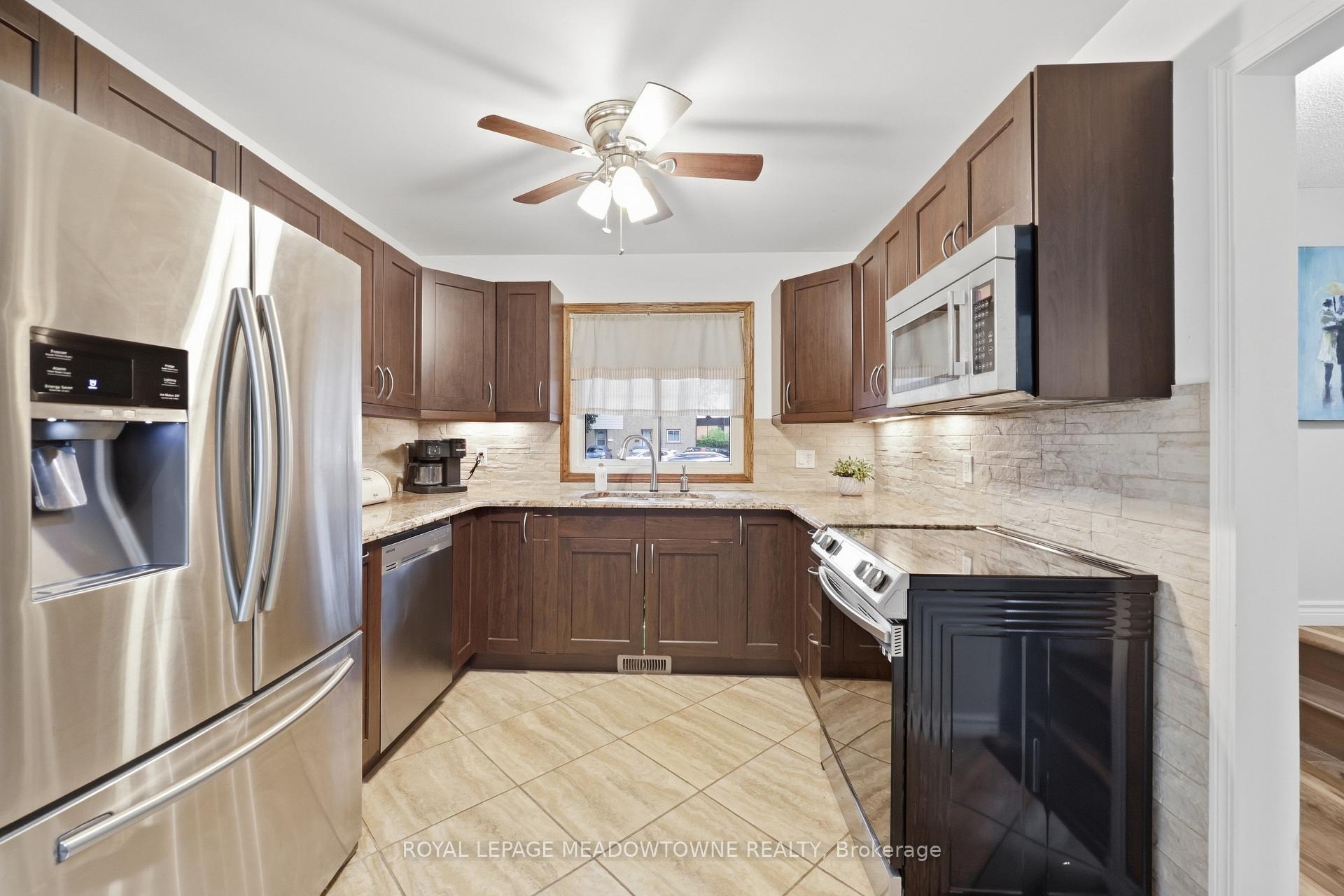 Photo 8 of Unit 36, 59 Maple Avenue, Halton Hills, Georgetown — HOMEH