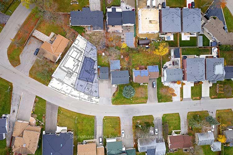 Photo 8 of 41-A Hurricane Avenue, Vaughan, West Woodbridge — HOMEH