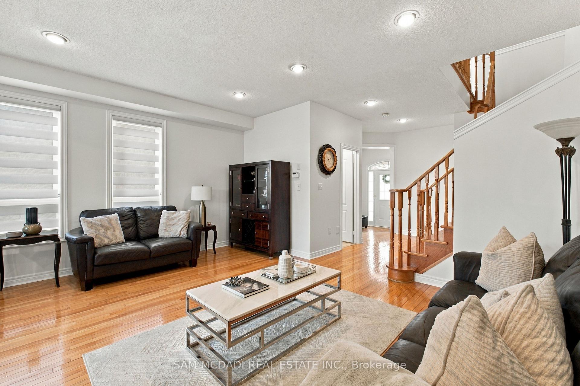 Photo 10 of 7331 Cork Tree Row, Mississauga, Lisgar — HOMEH