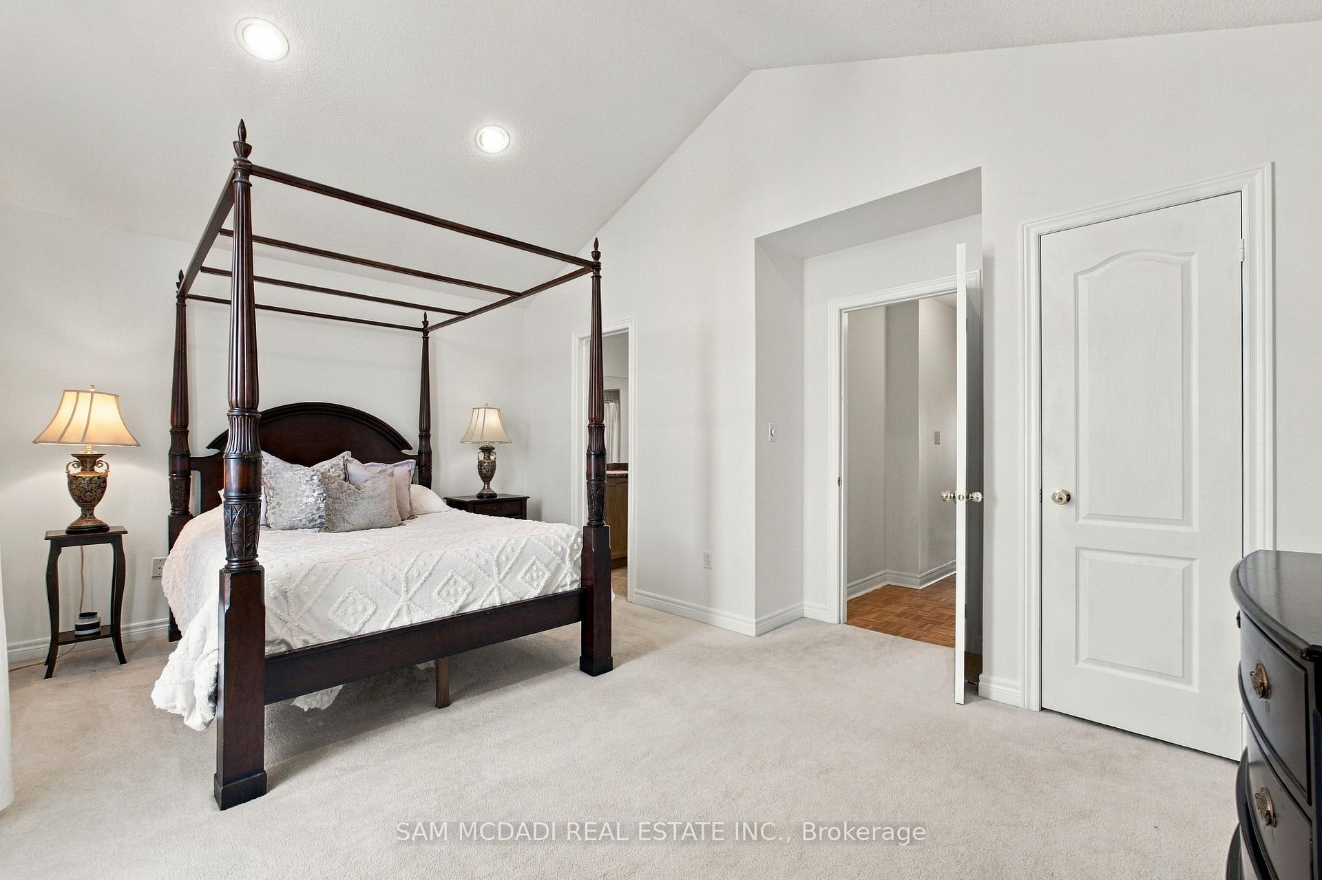 Photo 17 of 7331 Cork Tree Row, Mississauga, Lisgar — HOMEH
