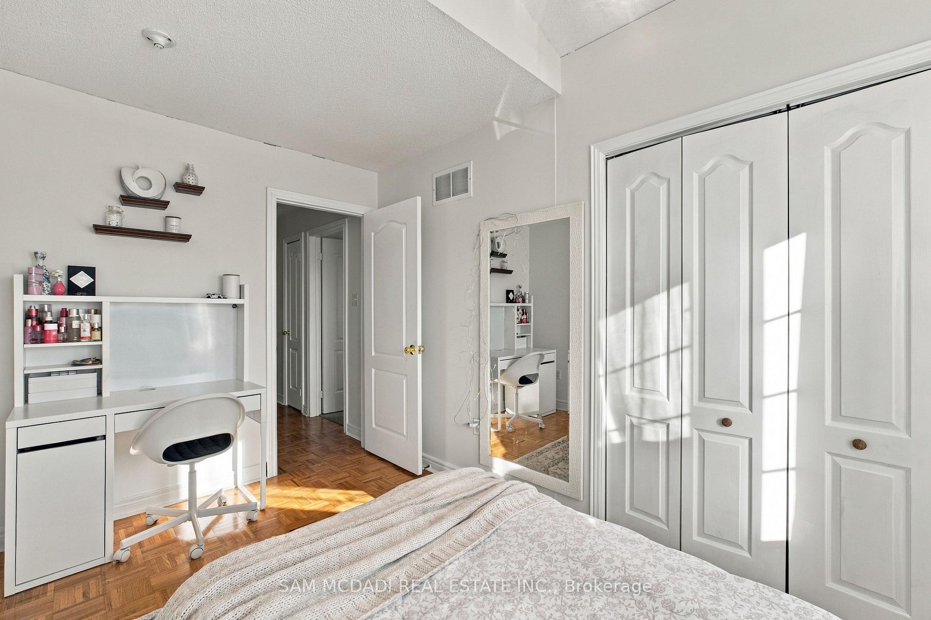 Photo 25 of 7331 Cork Tree Row, Mississauga, Lisgar — HOMEH
