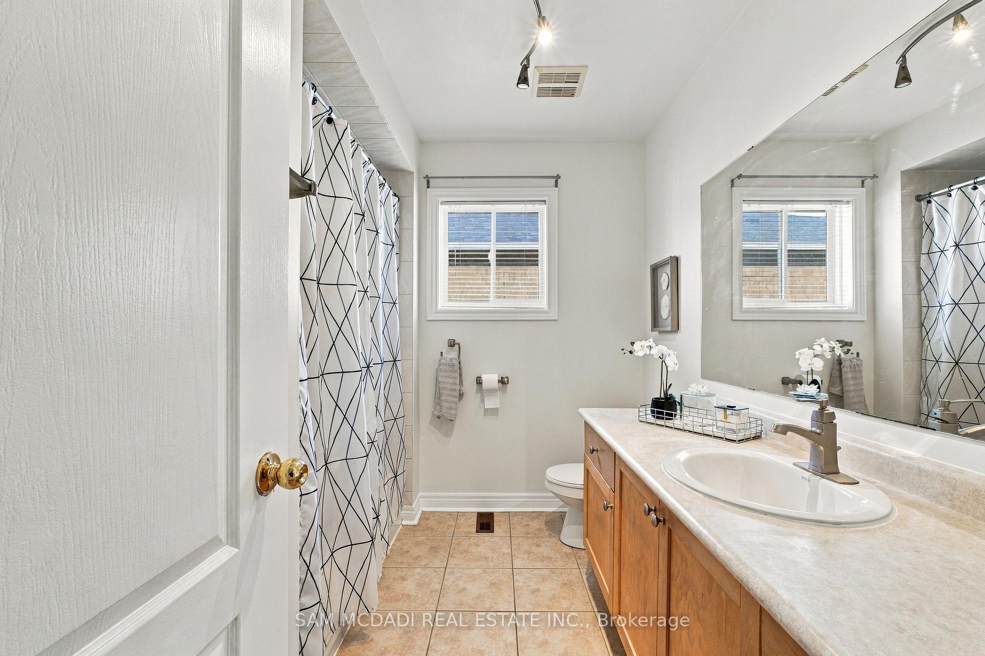 Photo 26 of 7331 Cork Tree Row, Mississauga, Lisgar — HOMEH