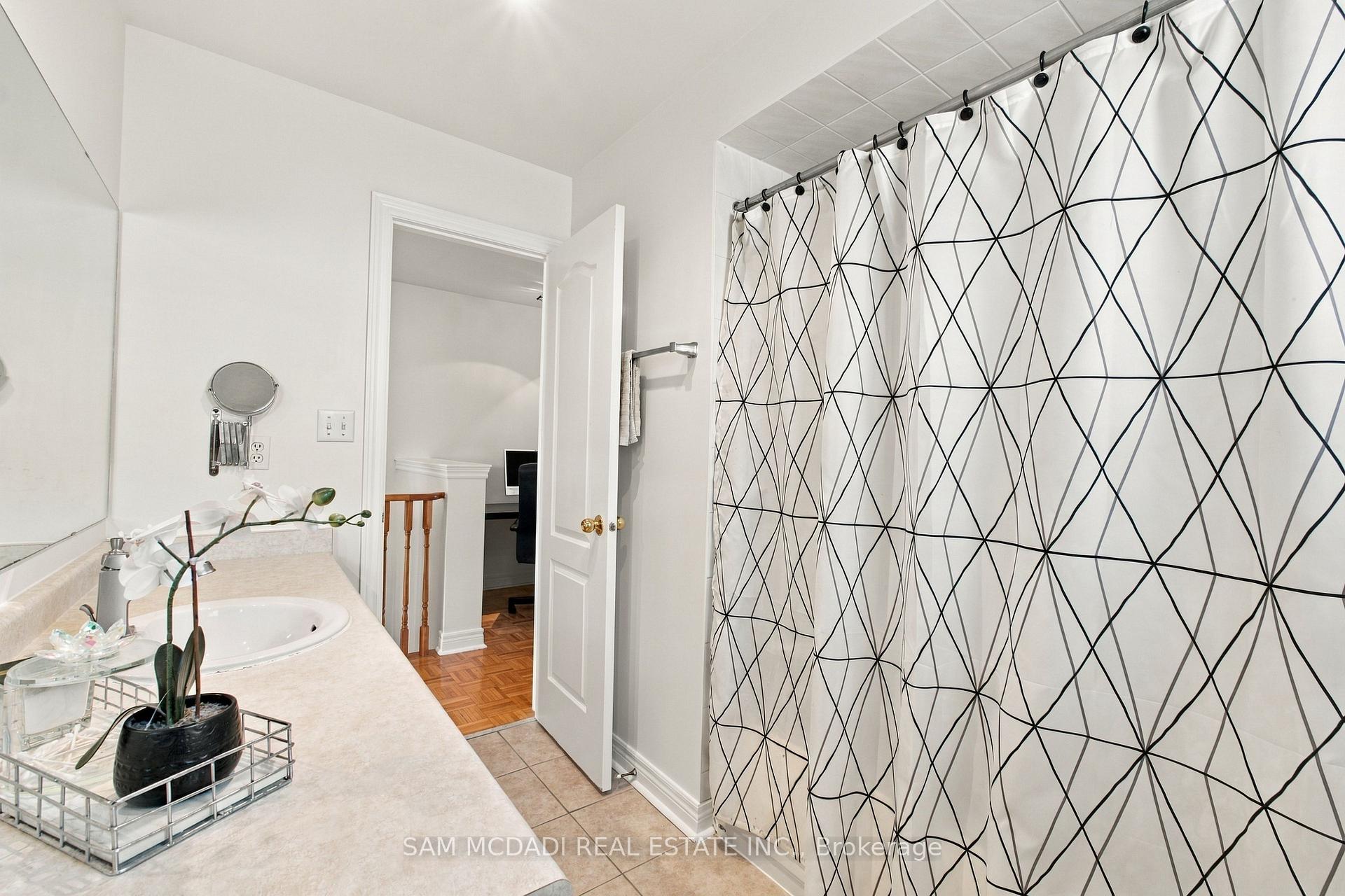 Photo 27 of 7331 Cork Tree Row, Mississauga, Lisgar — HOMEH