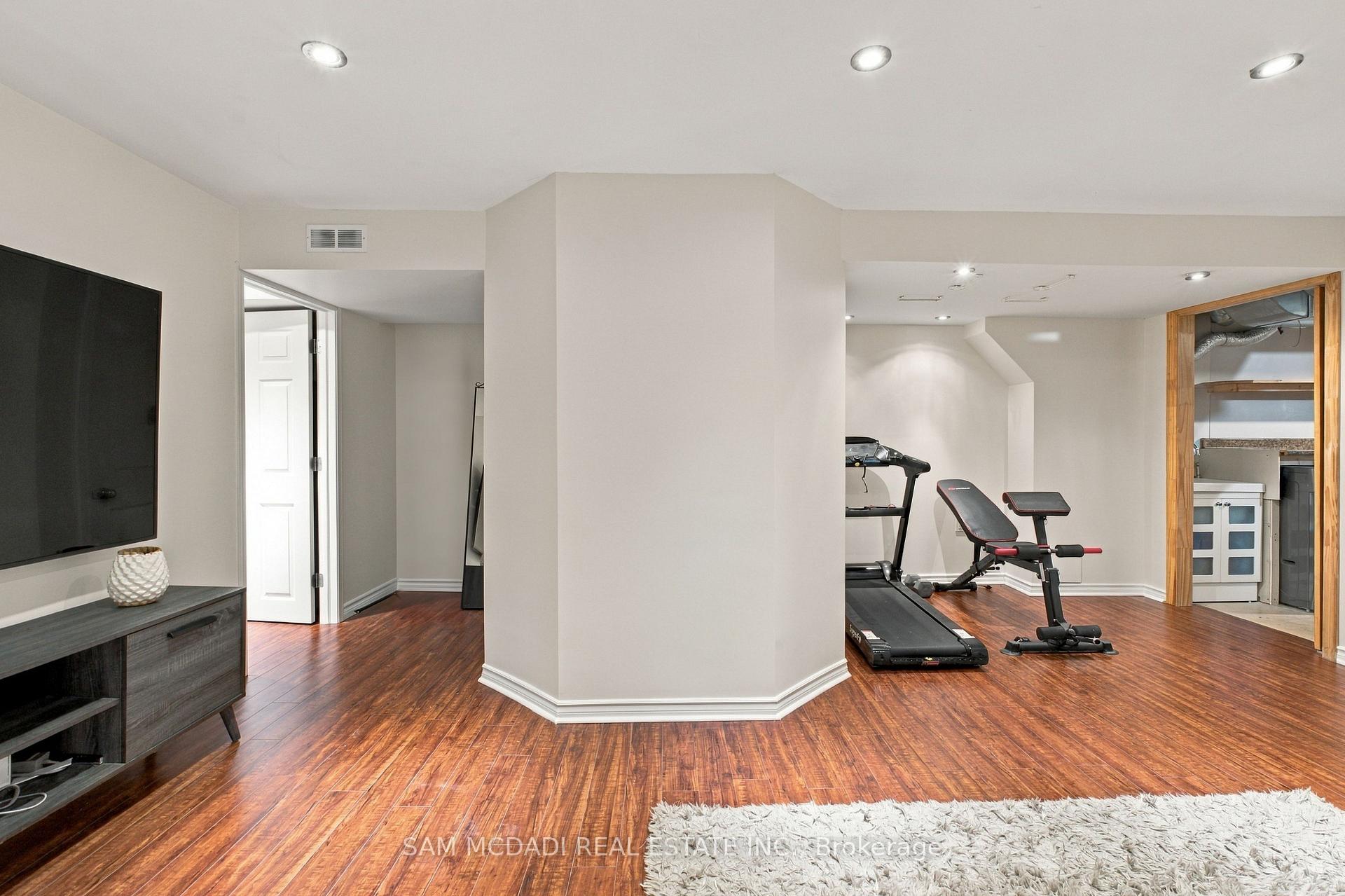 Photo 32 of 7331 Cork Tree Row, Mississauga, Lisgar — HOMEH