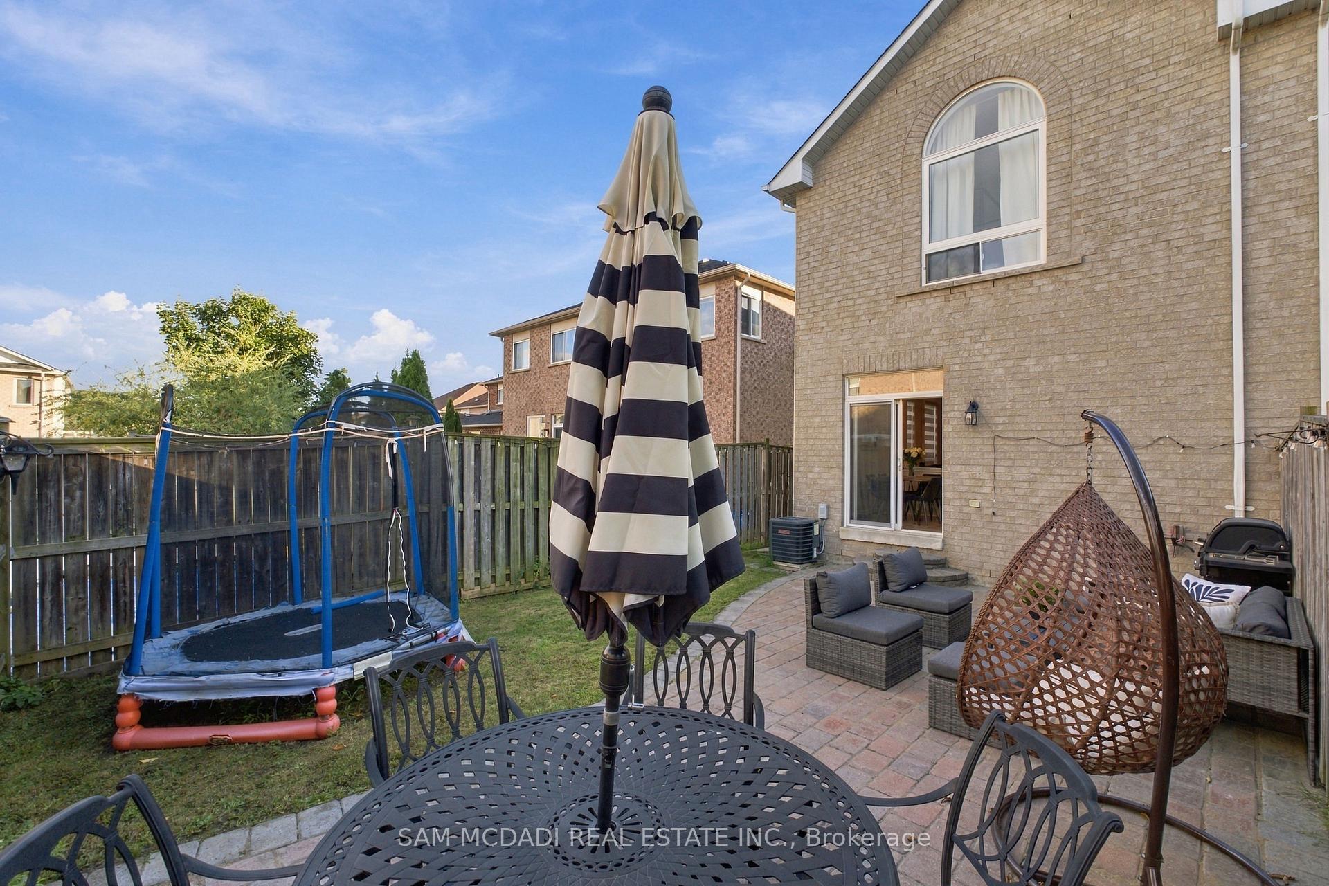 Photo 36 of 7331 Cork Tree Row, Mississauga, Lisgar — HOMEH
