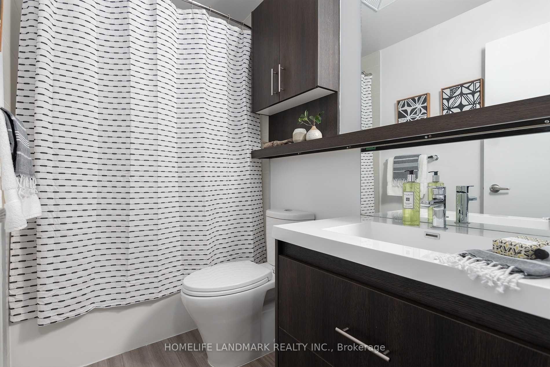Photo 10 of Unit 2, 150 Fairview Mall Drive, North York, Don Valley Village — HOMEH