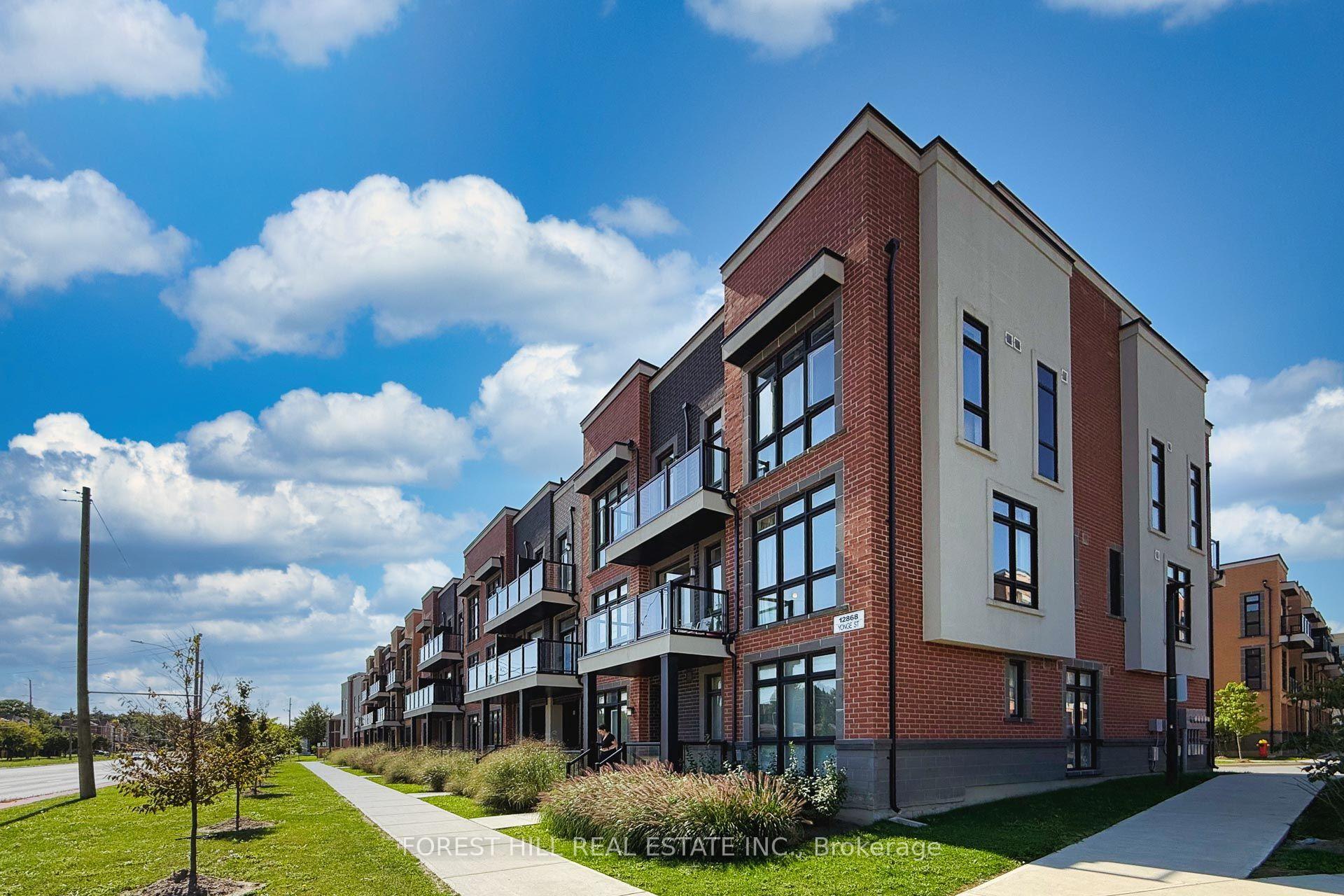 Photo 1 of Unit 15, 12868 Yonge Street, Richmond Hill, Oak Ridges — HOMEH
