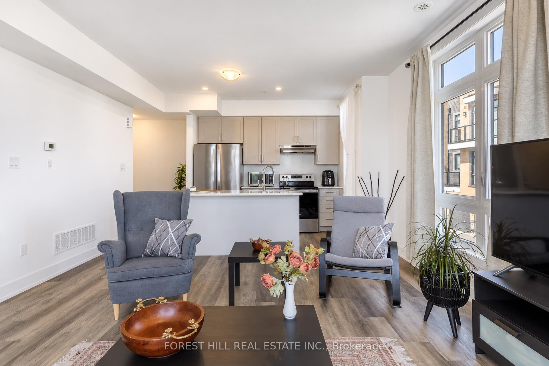 Photo 14 of Unit 15, 12868 Yonge Street, Richmond Hill, Oak Ridges — HOMEH