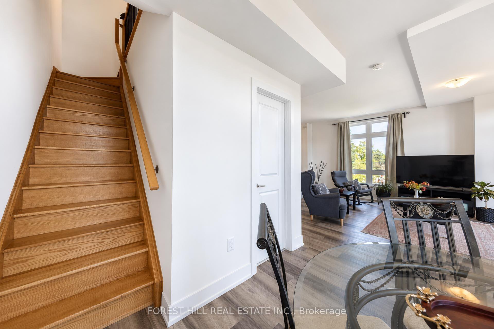 Photo 27 of Unit 15, 12868 Yonge Street, Richmond Hill, Oak Ridges — HOMEH