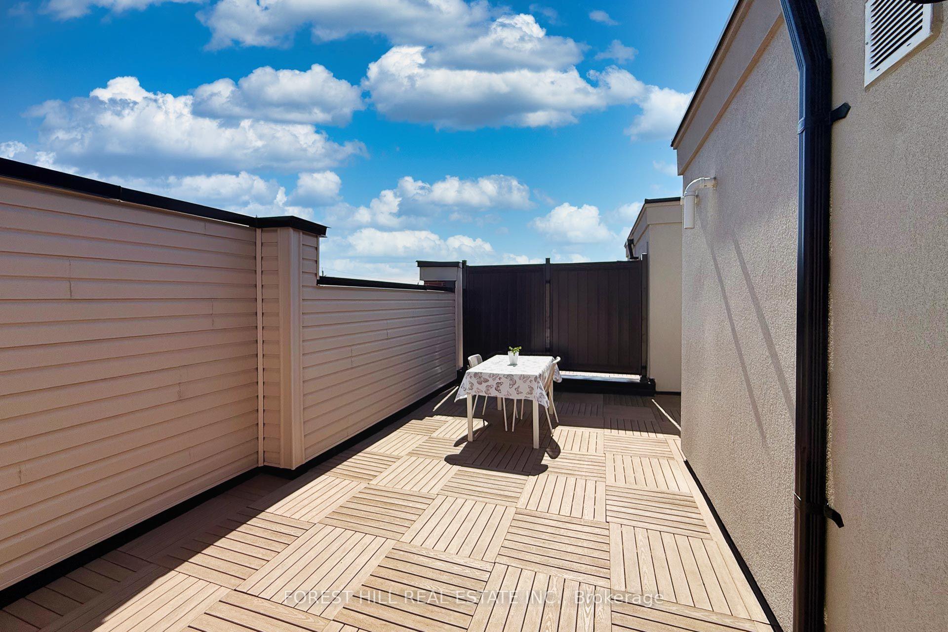 Photo 50 of Unit 15, 12868 Yonge Street, Richmond Hill, Oak Ridges — HOMEH
