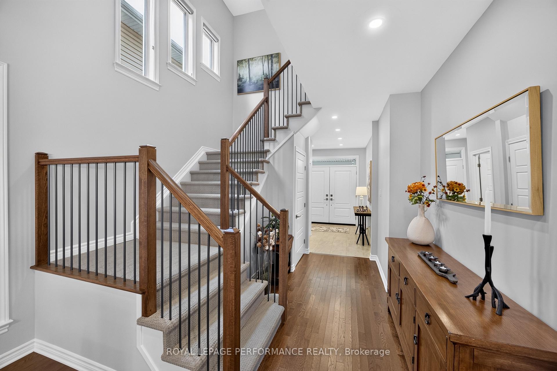 Photo 10 of 488 Famille Laporte Avenue, Ottawa, Camelot — HOMEH