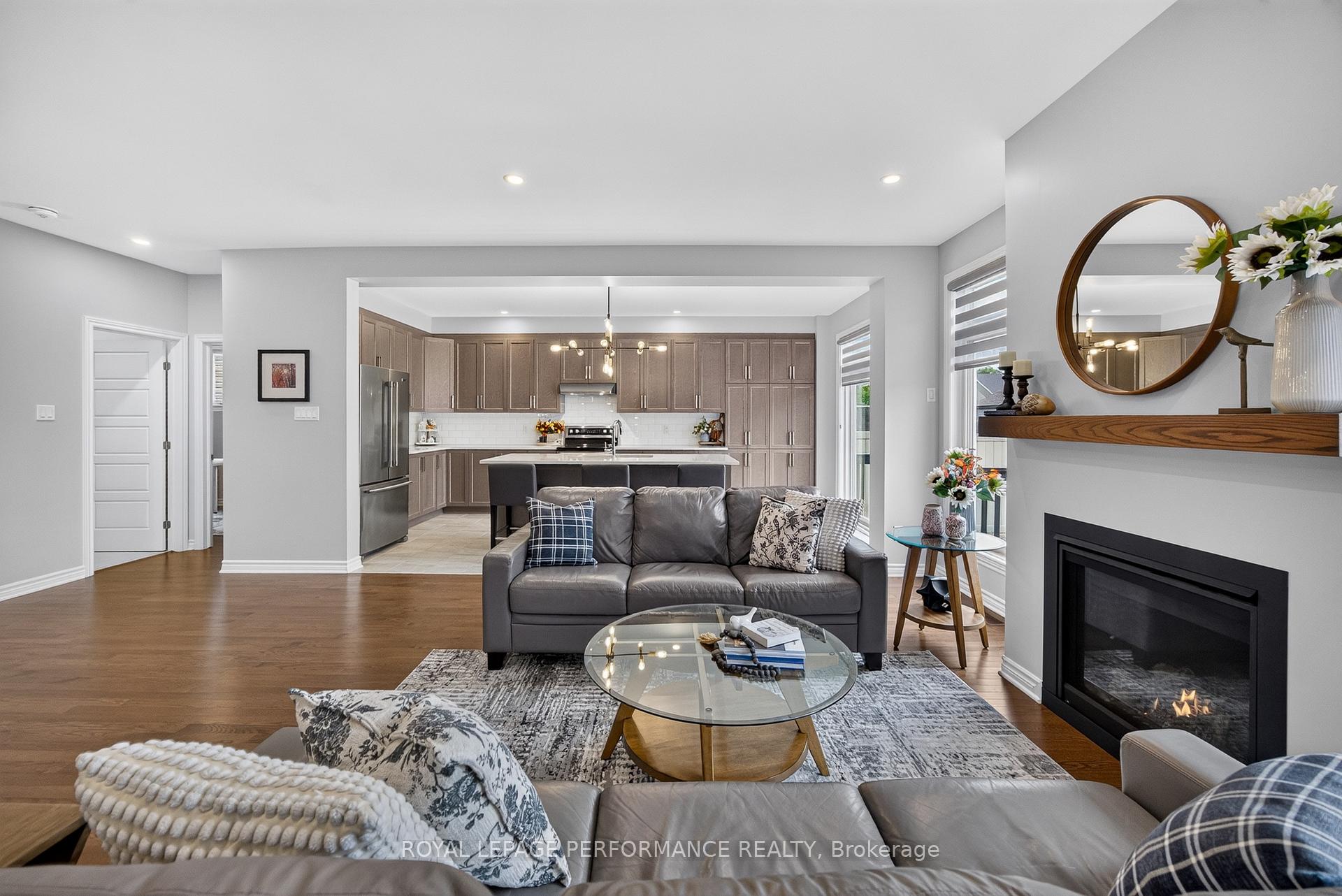 Photo 19 of 488 Famille Laporte Avenue, Ottawa, Camelot — HOMEH