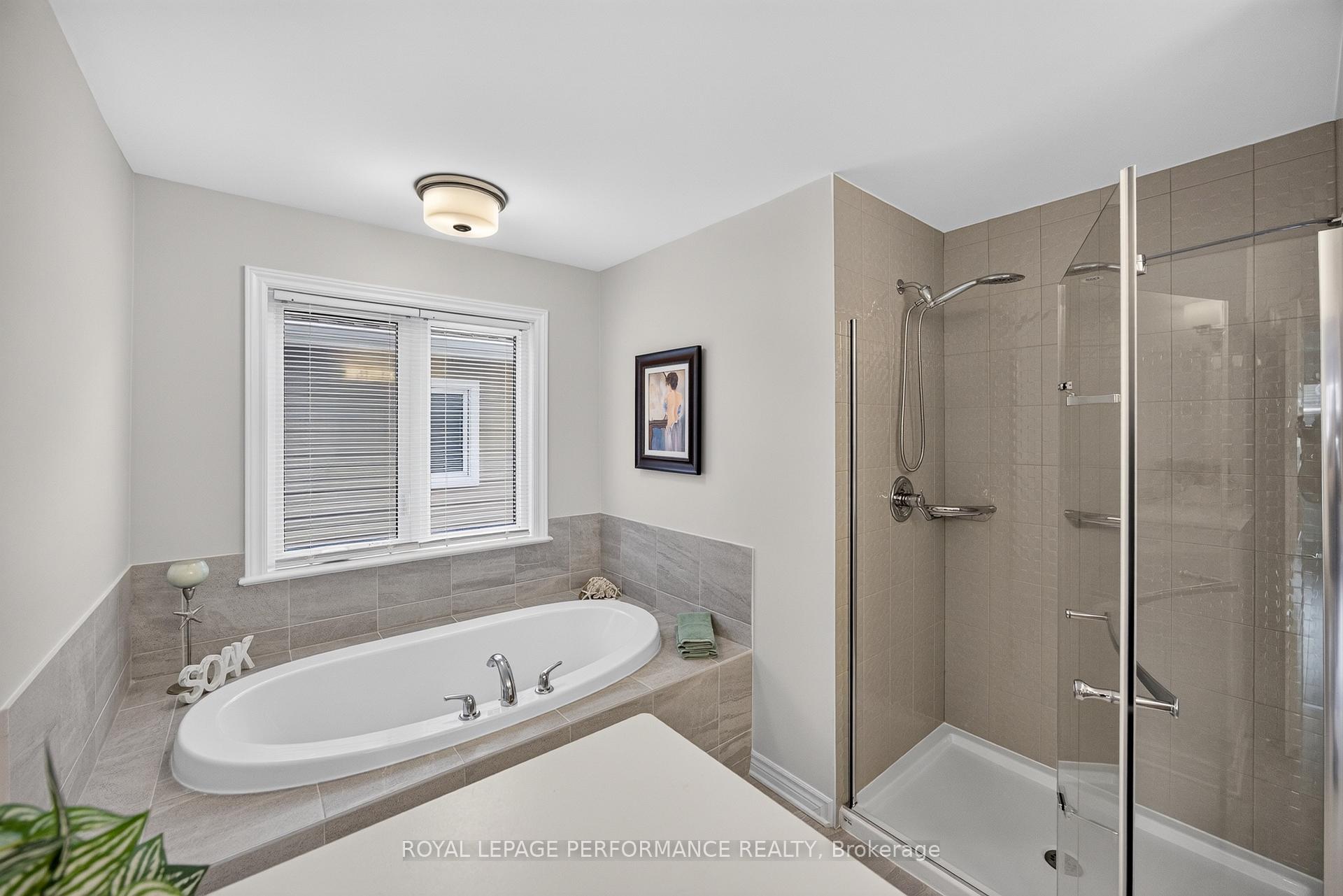 Photo 30 of 488 Famille Laporte Avenue, Ottawa, Camelot — HOMEH