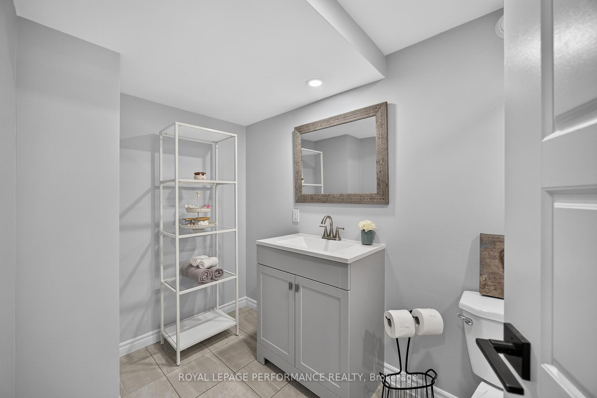 Photo 42 of 488 Famille Laporte Avenue, Ottawa, Camelot — HOMEH