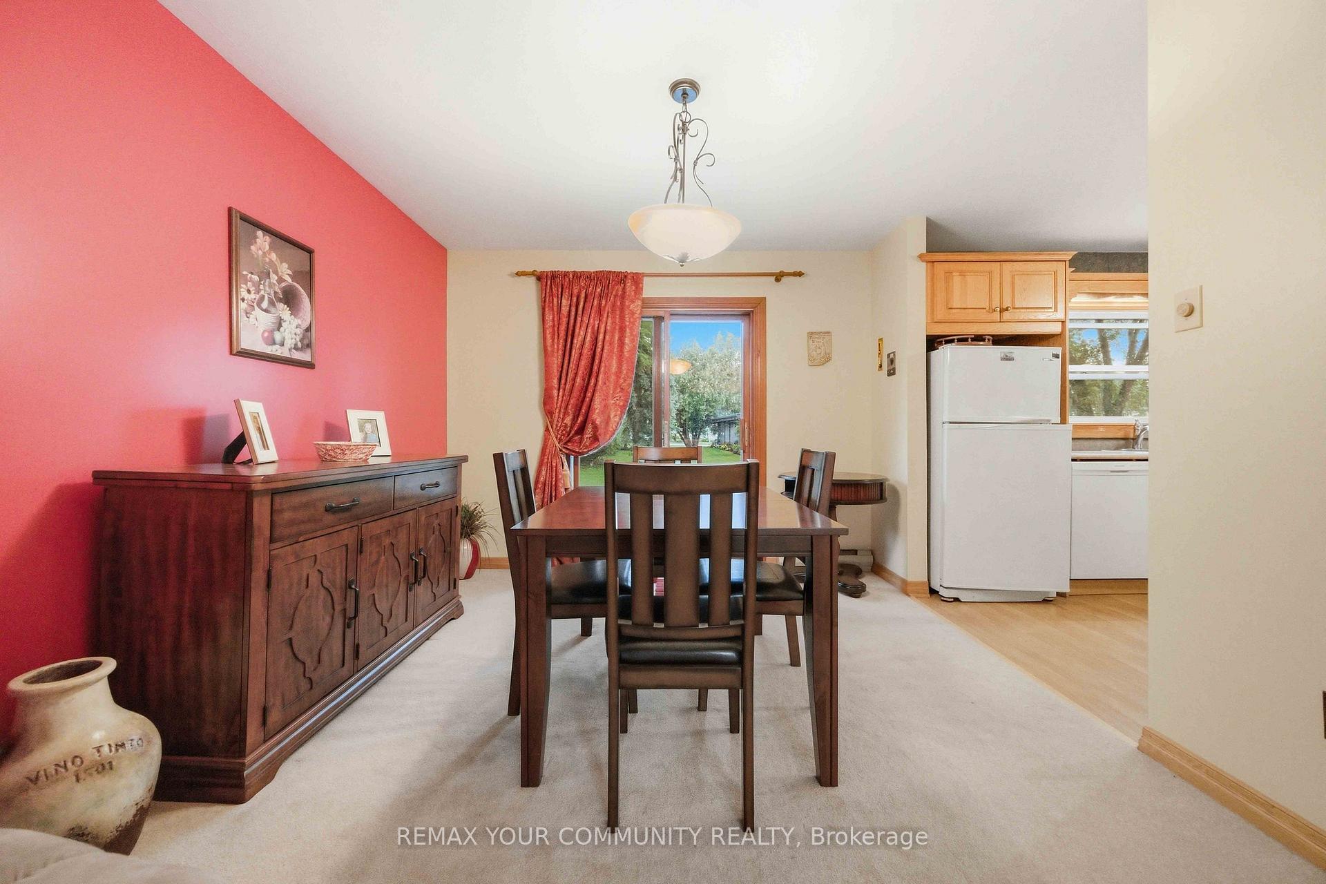 Photo 10 of 29 Medina Square, Georgina, Keswick North — HOMEH