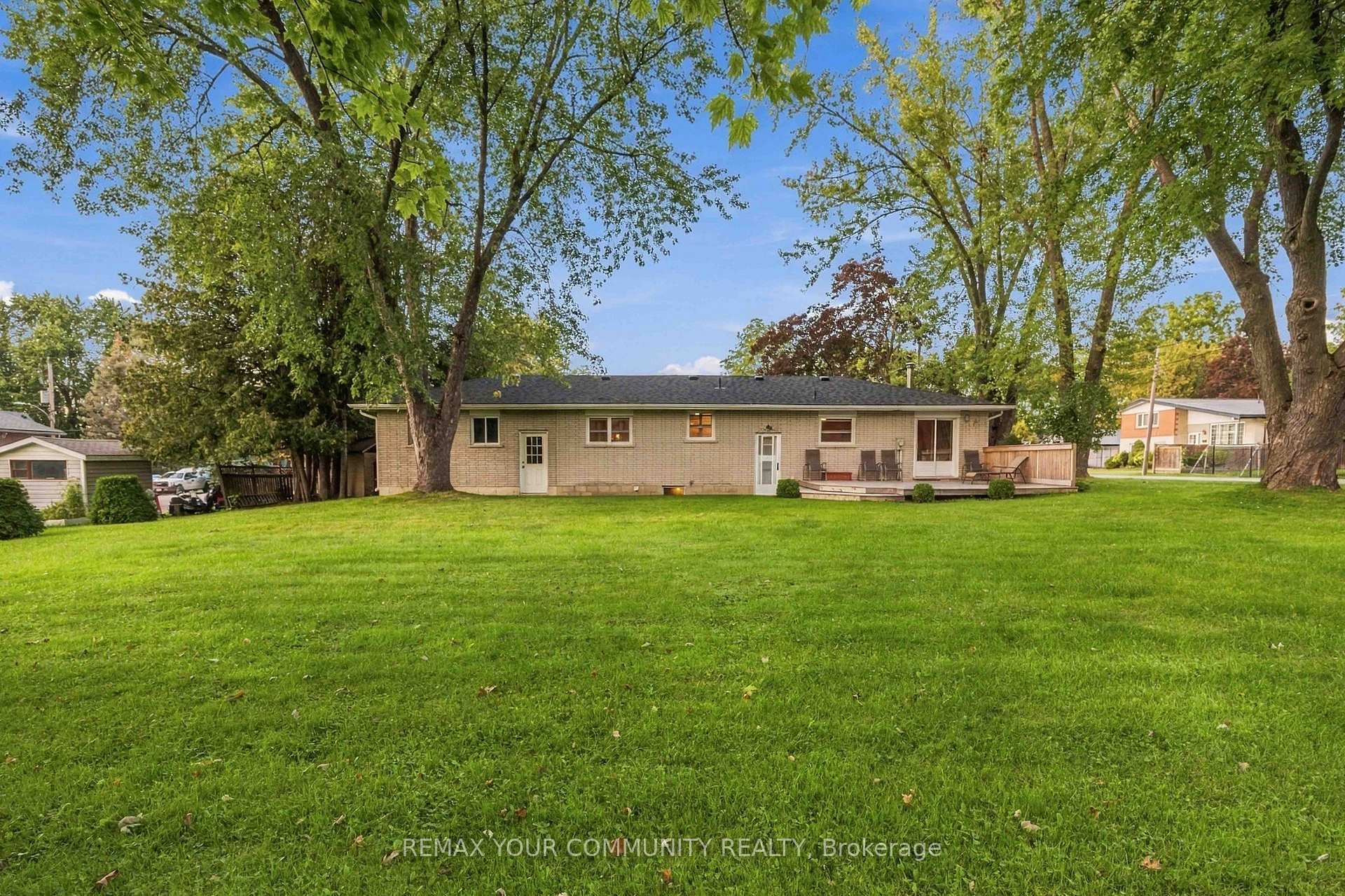 Photo 35 of 29 Medina Square, Georgina, Keswick North — HOMEH