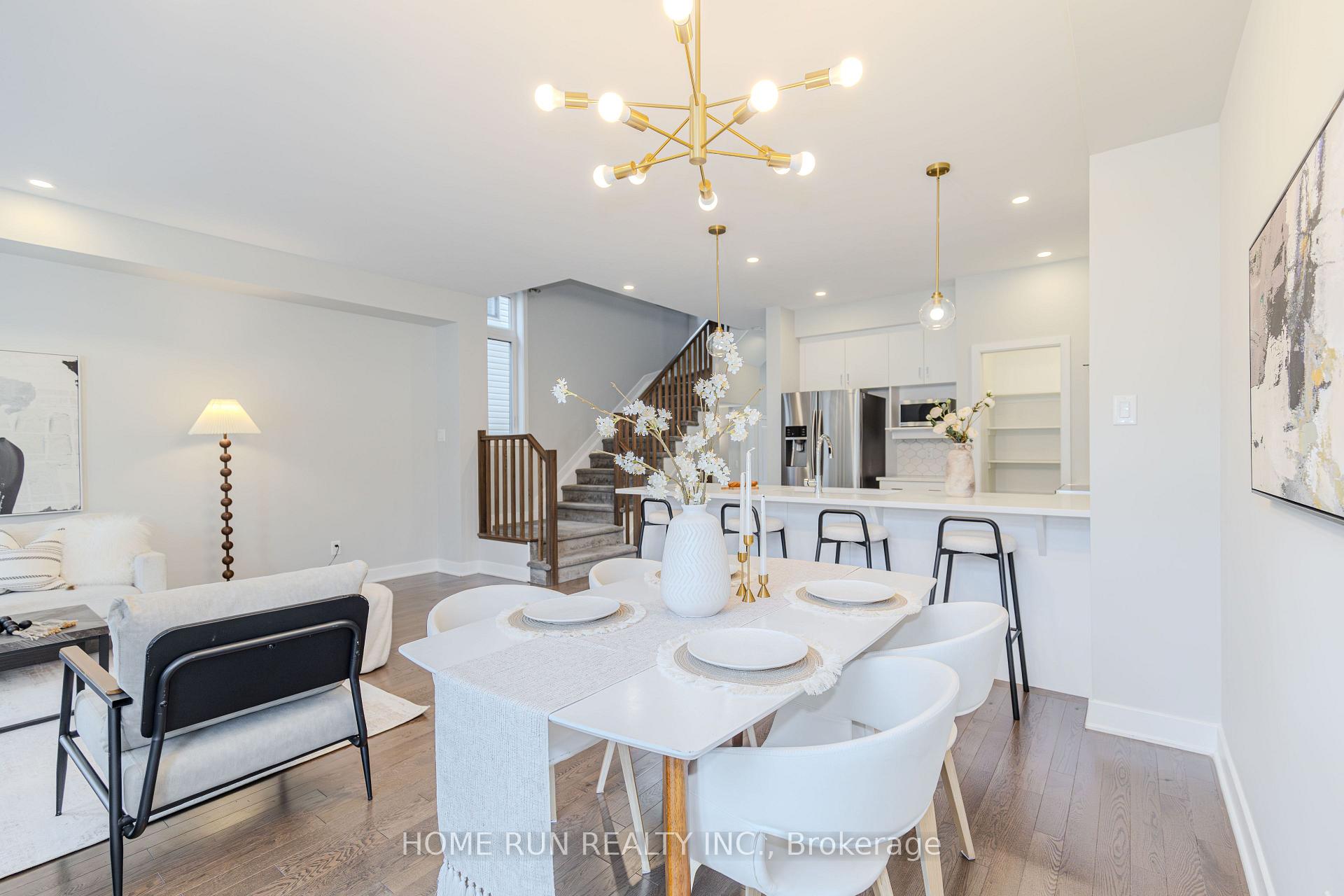 Photo 23 of 21 Plank Street, Ottawa, Kanata - Emerald Meadows/Trailwest — HOMEH