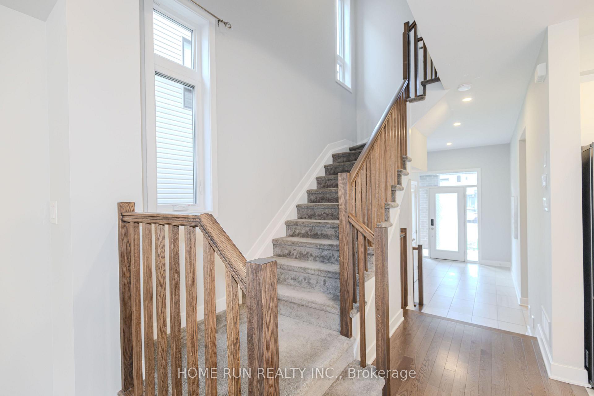 Photo 24 of 21 Plank Street, Ottawa, Kanata - Emerald Meadows/Trailwest — HOMEH