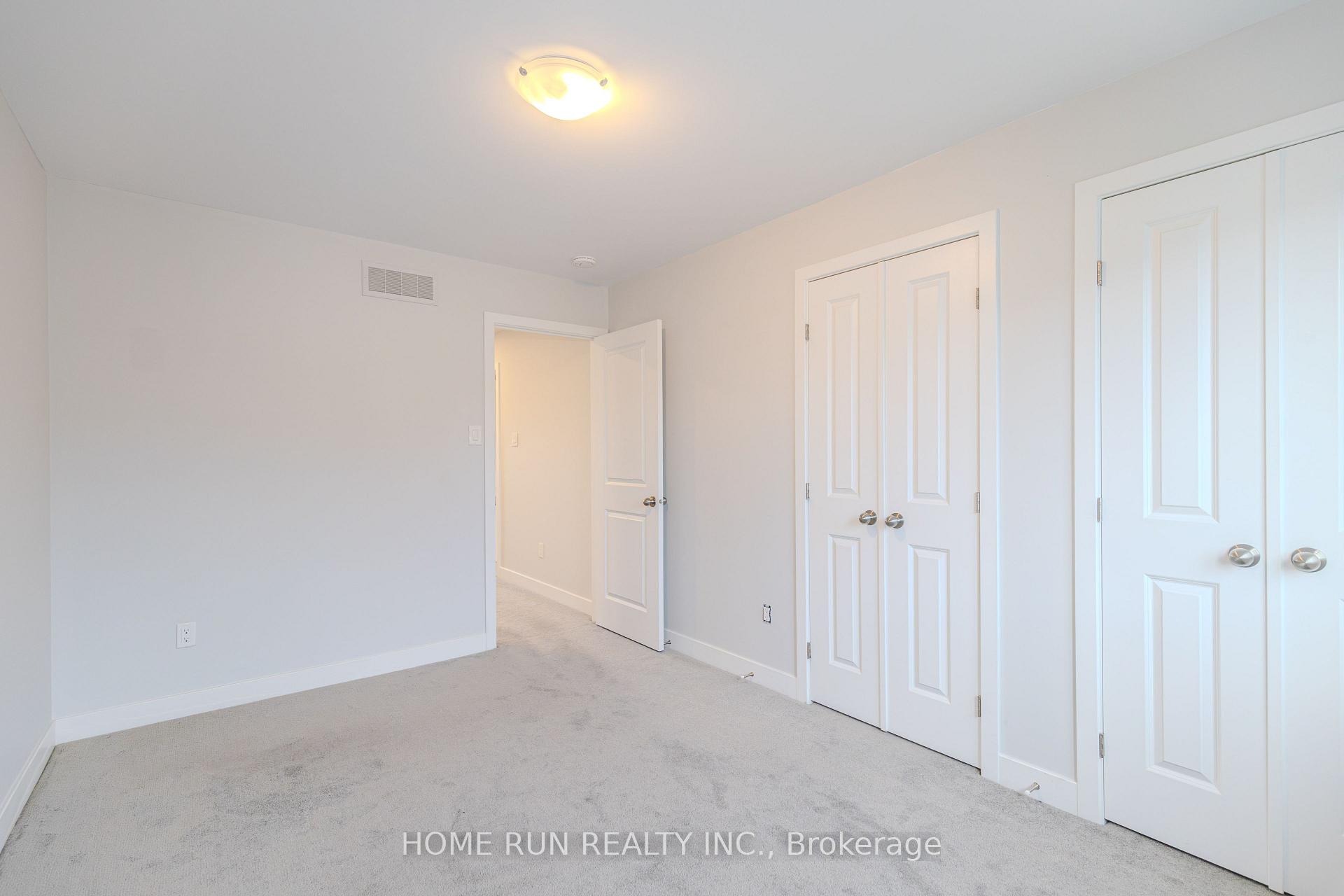 Photo 35 of 21 Plank Street, Ottawa, Kanata - Emerald Meadows/Trailwest — HOMEH