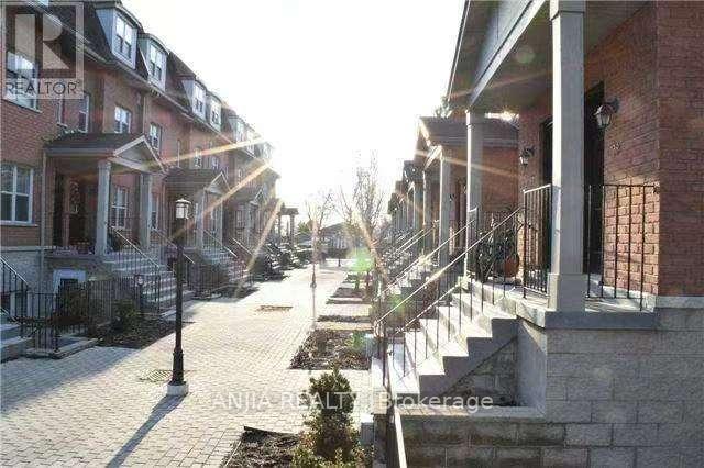 Photo of Unit 40, 901 Kennedy Road