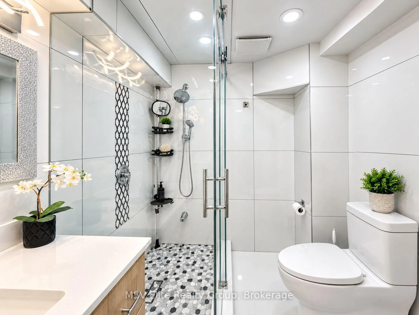 Photo 12 of Unit Lower, 46 Tralee Street, Brampton, Heart Lake West — HOMEH