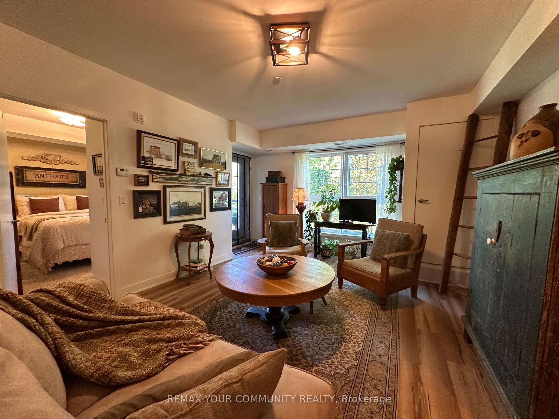 Photo 5 of Unit 202, 110 Grew Boulevard W, Georgina, Sutton & Jackson's Point — HOMEH
