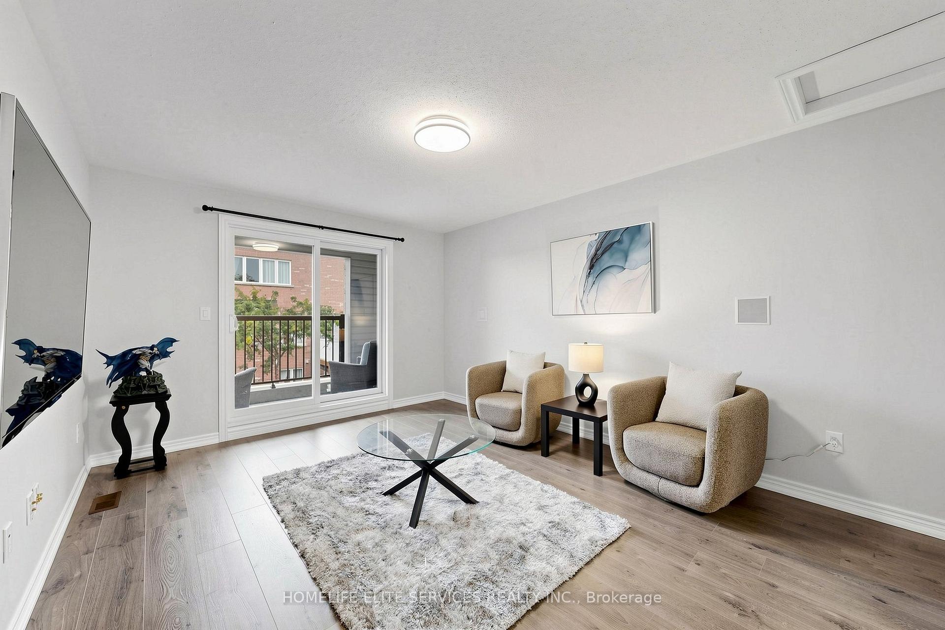 Photo 18 of 8 Beckett Avenue, Markham, Berczy — HOMEH