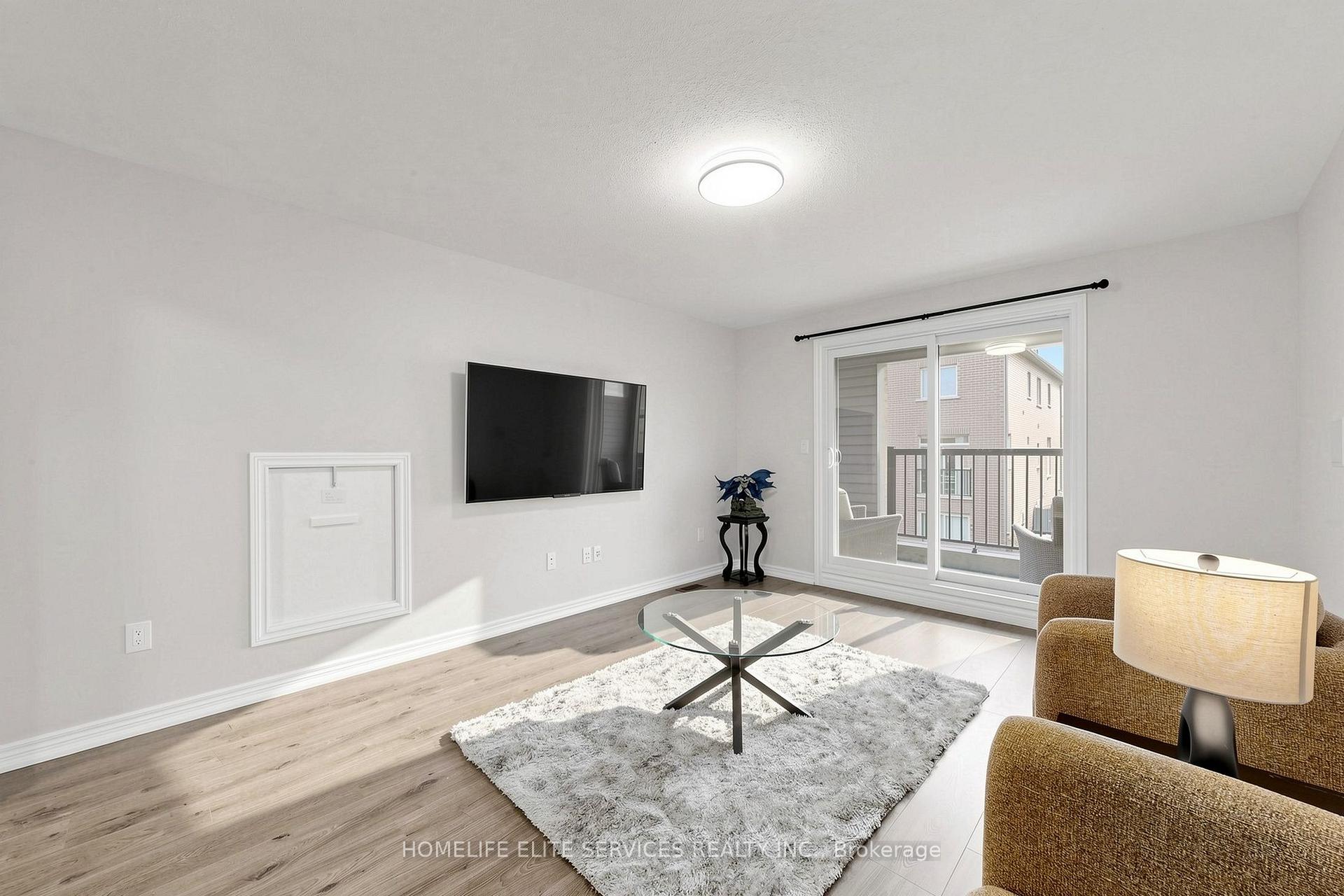 Photo 21 of 8 Beckett Avenue, Markham, Berczy — HOMEH