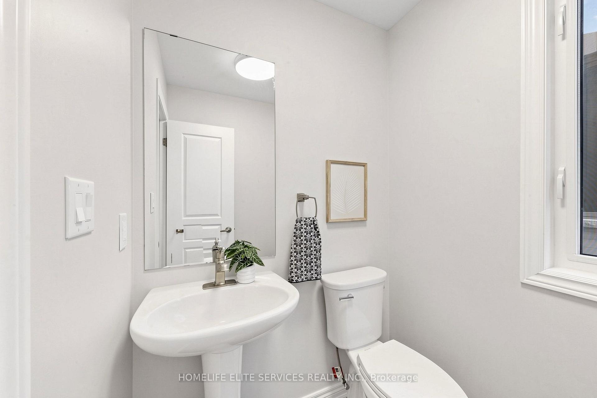 Photo 37 of 8 Beckett Avenue, Markham, Berczy — HOMEH